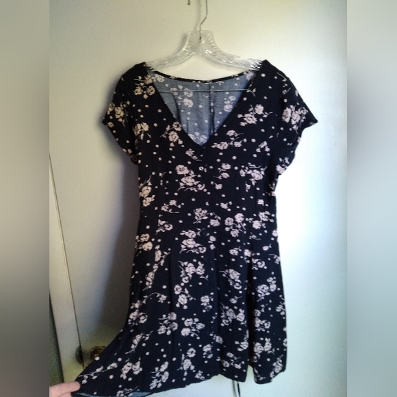 NWOT corset draw pocket dress - Picture 3 of 13